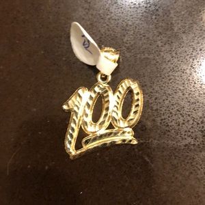 10kt Real Gold 💯 Pendant.